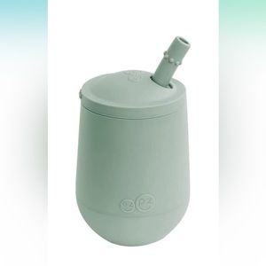 EZPZ training cup and straw set. NIB